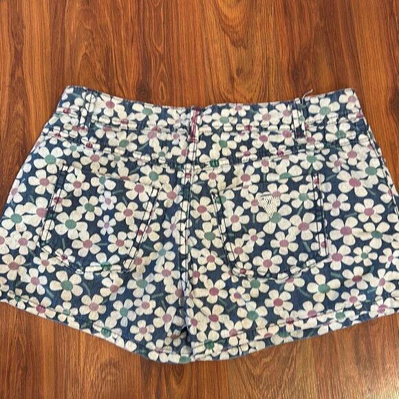 Guess daisy lightweight jean short vintage girls 16 - Picture 3 of 4